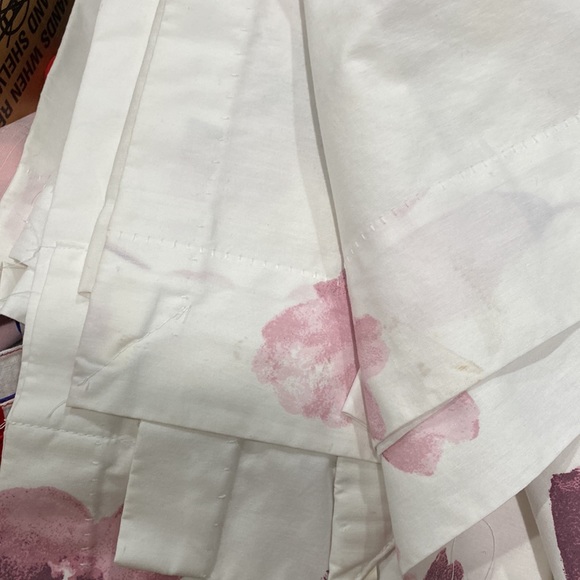 Two panels of white and pink flowers lined these are gently used. - Picture 2 of 8